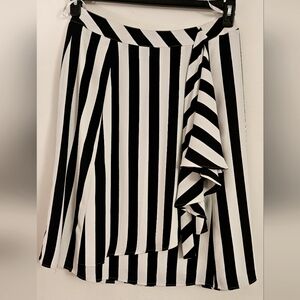 Karl Lagerfeld Women’s Paris Skirt